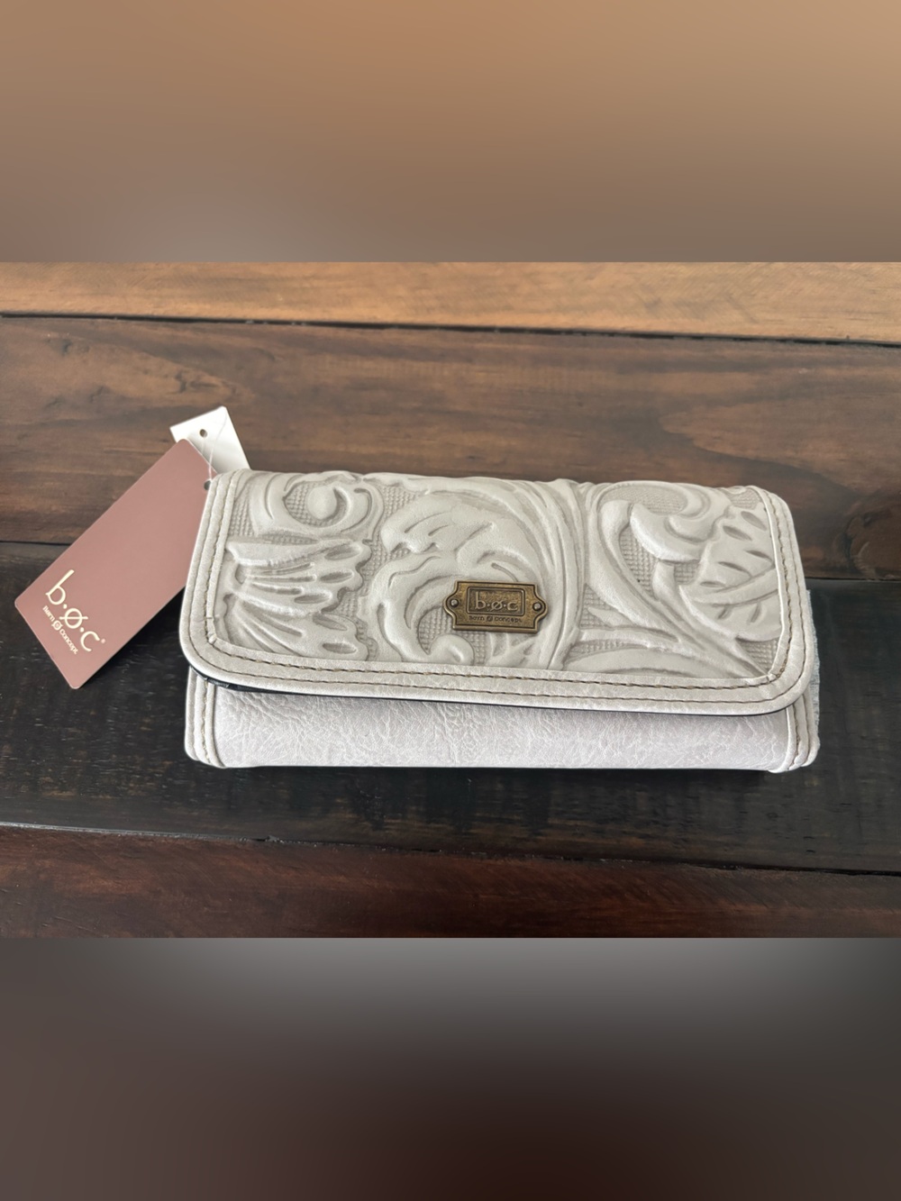 NWT b.o.c. Soft White Floral-Texture Fold Wallet